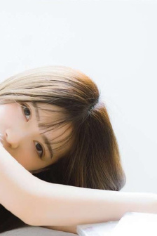 口吃的外国女孩迷上中国自学汉语